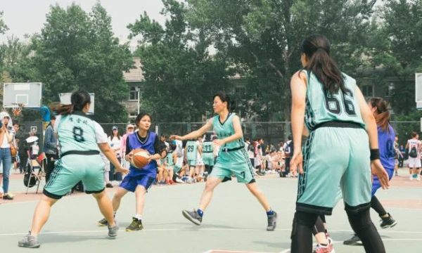 职业篮球运动员如何管理体型以提升表现_1